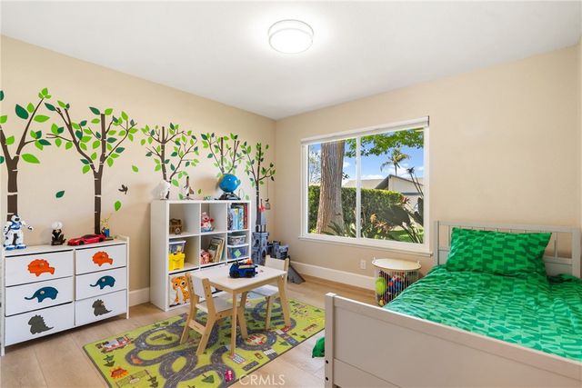 27792 Sinsonte, Mission Viejo, CA 92692