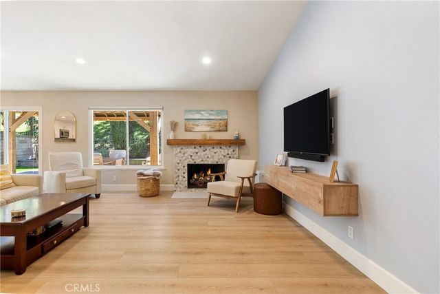 27792 Sinsonte, Mission Viejo, CA 92692