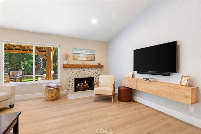 27792 Sinsonte, Mission Viejo, CA 92692