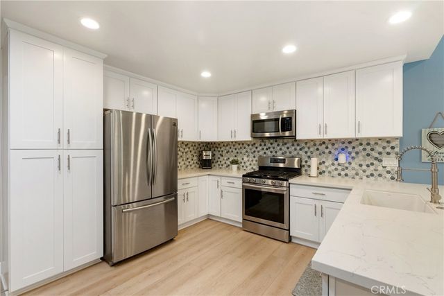 27792 Sinsonte, Mission Viejo, CA 92692