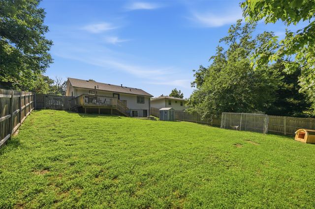 1024 E 36th Court, Des Moines, IA 50317