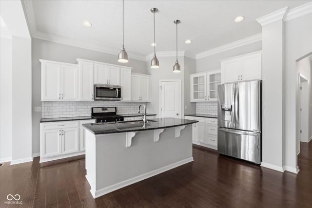 10619 Hinterland Drive, Fishers, IN 46038