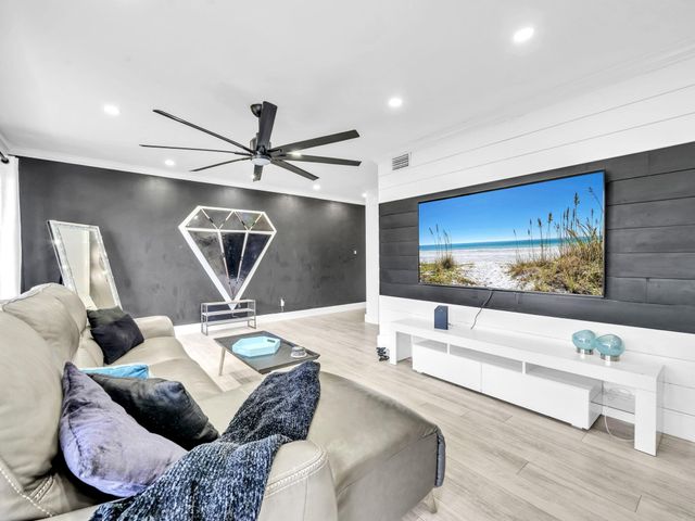 4000 Gulf Terrace Drive 142, Destin, FL 32541