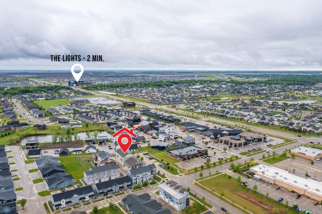 503 33rd Way E B, West Fargo, ND 58078