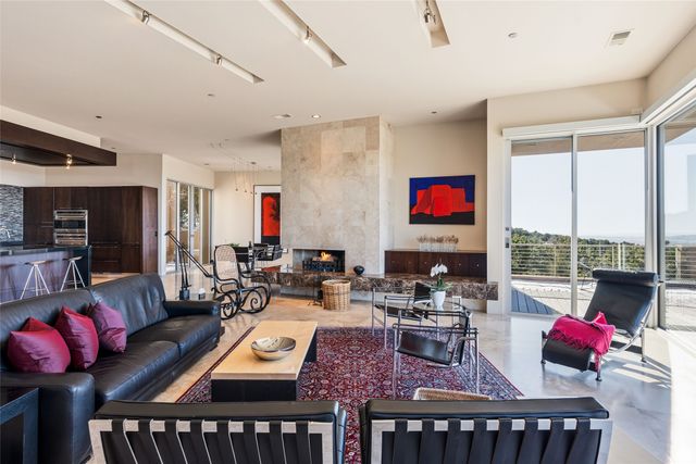 1135 S Summit Drive, Santa Fe, NM 87501