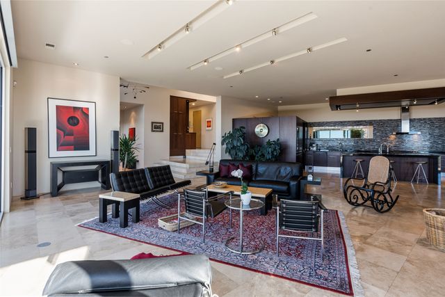 1135 S Summit Drive, Santa Fe, NM 87501