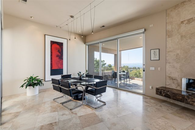 1135 S Summit Drive, Santa Fe, NM 87501