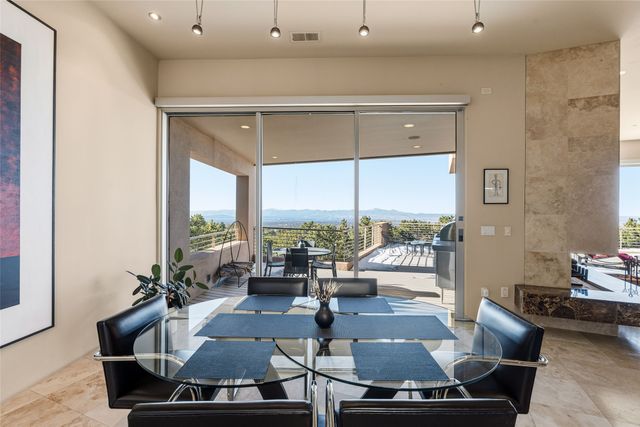 1135 S Summit Drive, Santa Fe, NM 87501