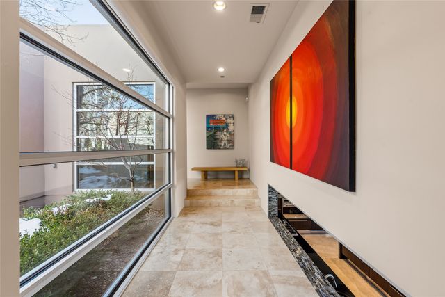 1135 S Summit Drive, Santa Fe, NM 87501