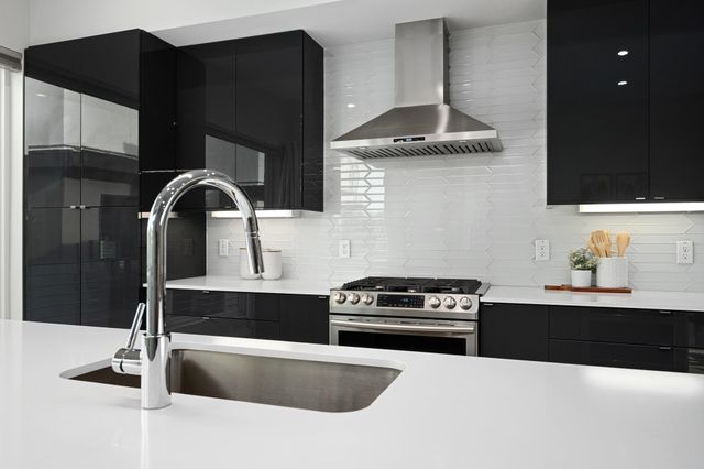 5605 Sunshine DR 10, Austin, TX 78756