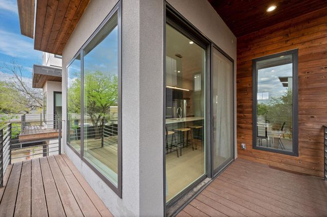 5605 Sunshine DR 10, Austin, TX 78756