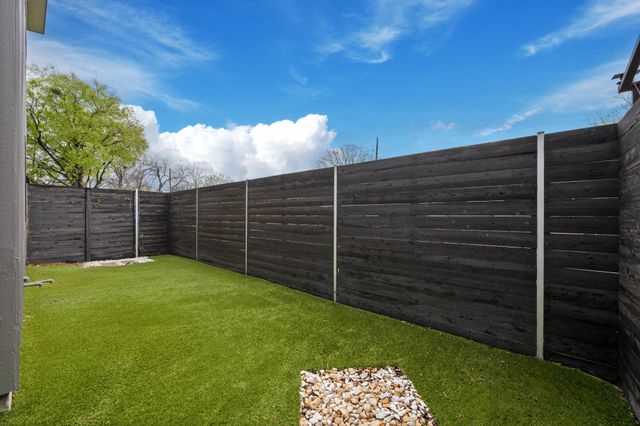 5605 Sunshine DR 10, Austin, TX 78756