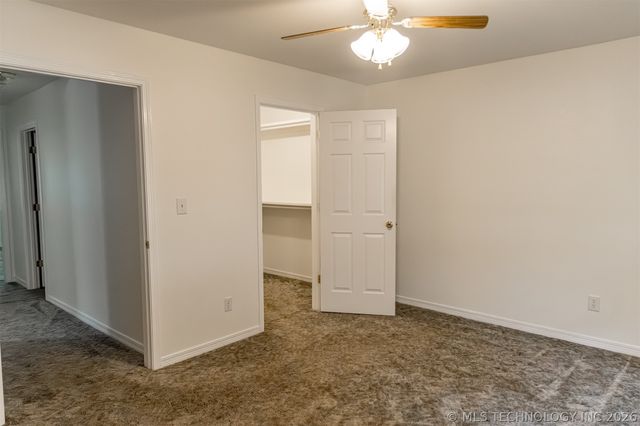 1304 SE 2nd Street, Wagoner, OK 74467