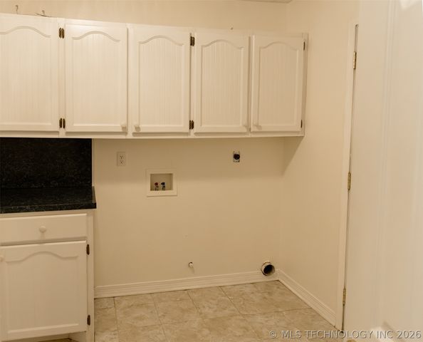 1304 SE 2nd Street, Wagoner, OK 74467