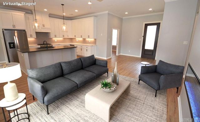 7445 Northwood, Benton, AR 72019