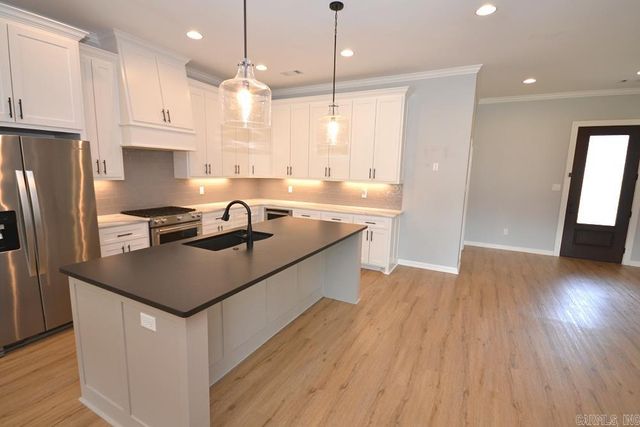 7445 Northwood, Benton, AR 72019