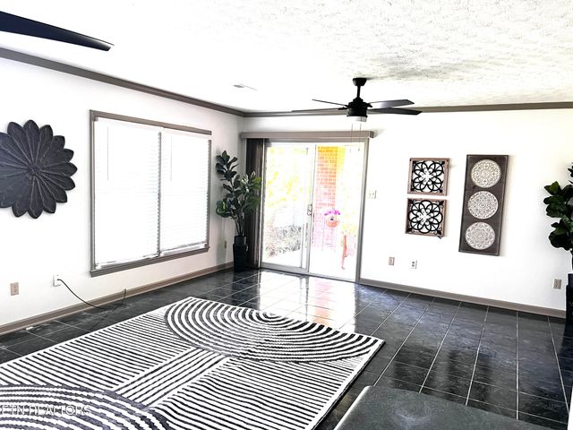 3006 Brentwood Court, Kingston, TN 37763