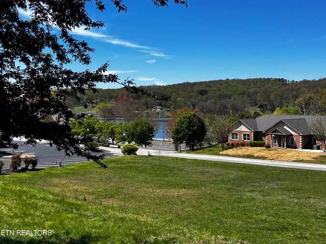 3006 Brentwood Court, Kingston, TN 37763