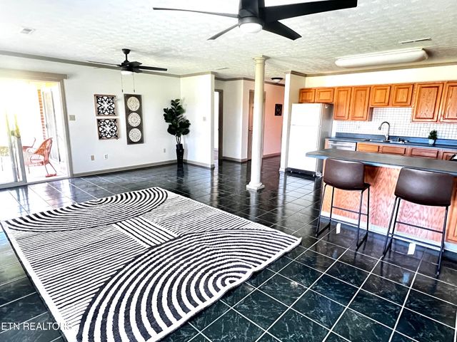 3006 Brentwood Court, Kingston, TN 37763