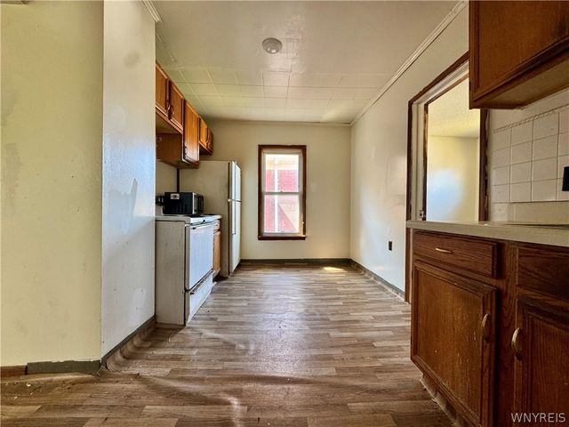 2022 La Salle Avenue, Niagara Falls, NY 14301