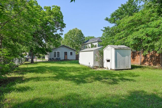 2509 Bird Street, Fort Worth, TX 76111