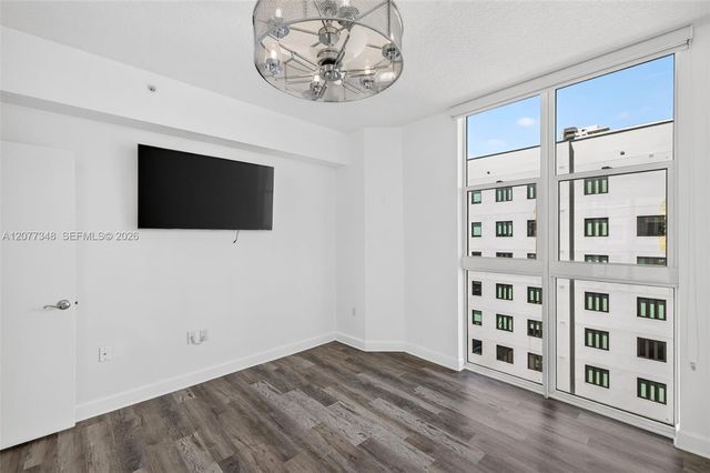 111 SE 8th Avenue 705, Fort Lauderdale, FL 33301