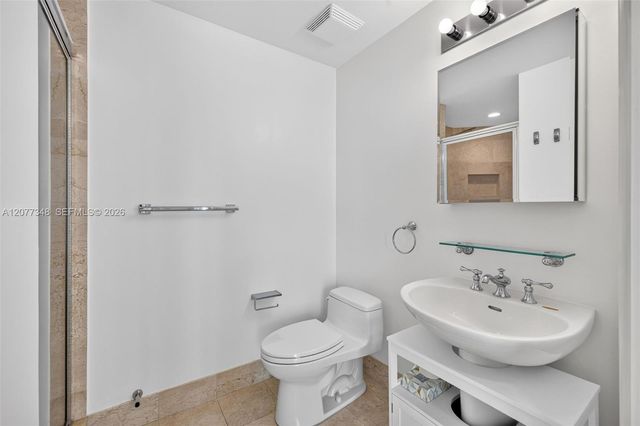 111 SE 8th Avenue 705, Fort Lauderdale, FL 33301