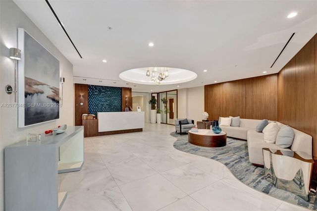 111 SE 8th Avenue 705, Fort Lauderdale, FL 33301