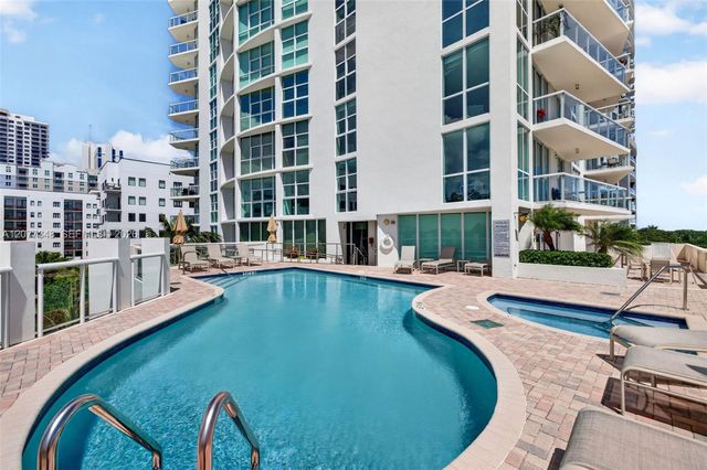 111 SE 8th Avenue 705, Fort Lauderdale, FL 33301