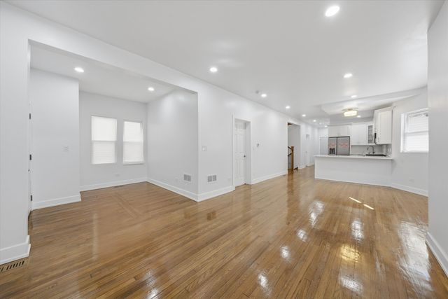7607 S May Street, Chicago, IL 60620