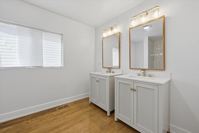7607 S May Street, Chicago, IL 60620