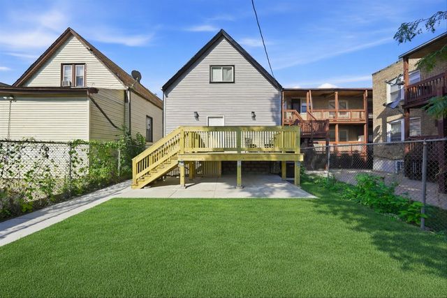 7607 S May Street, Chicago, IL 60620