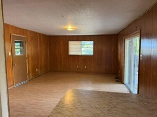 2805 NW Hilltop Dr, Lawton, OK 73507