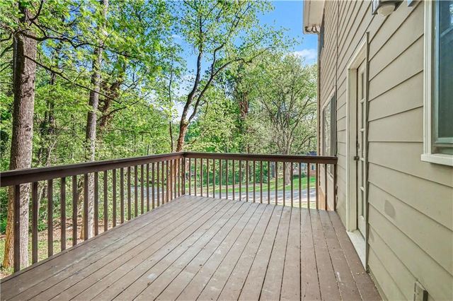 1527 Ridgewood Drive, Lilburn, GA 30047