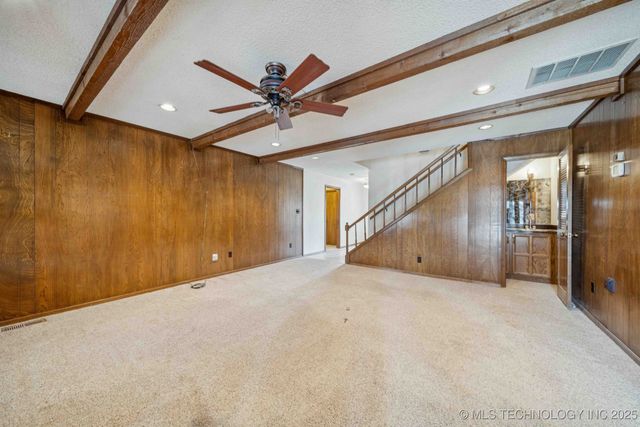 9752 S Lakewood Avenue, Tulsa, OK 74137