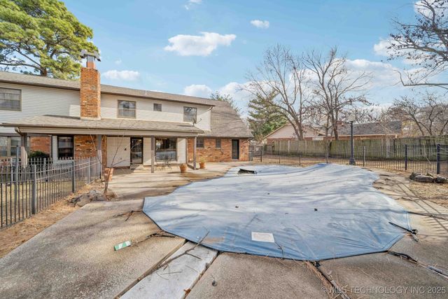 9752 S Lakewood Avenue, Tulsa, OK 74137