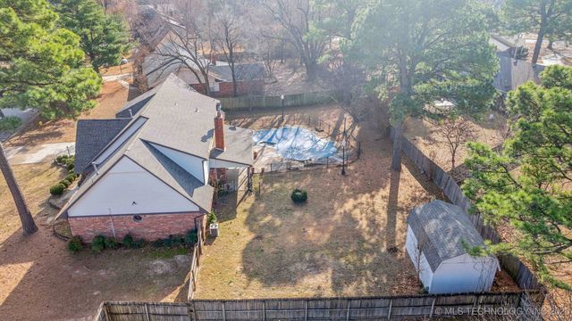 9752 S Lakewood Avenue, Tulsa, OK 74137