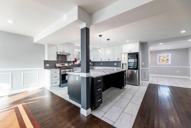 458 W 127th Street, Chicago, IL 60628