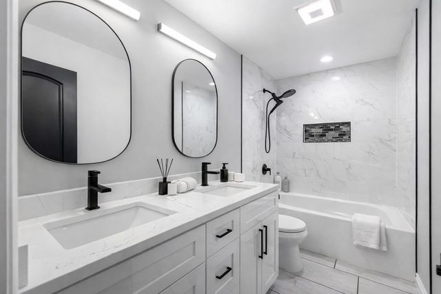 458 W 127th Street, Chicago, IL 60628