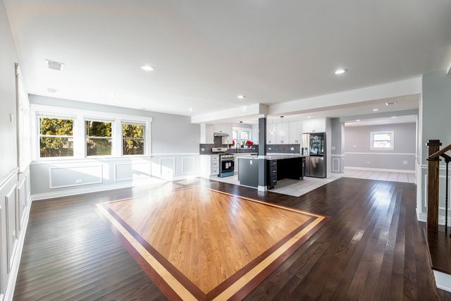 458 W 127th Street, Chicago, IL 60628