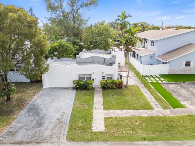 1726 Roosevelt Street, Hollywood, FL 33020