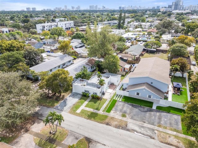 1726 Roosevelt Street, Hollywood, FL 33020