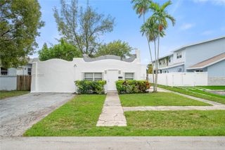 1726 Roosevelt Street, Hollywood, FL 33020