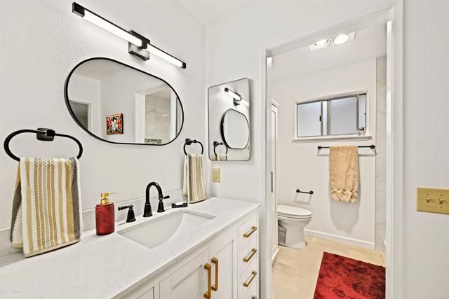 3808 Vista Campana 11, Oceanside, CA 92057