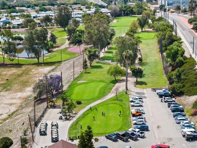 3808 Vista Campana 11, Oceanside, CA 92057