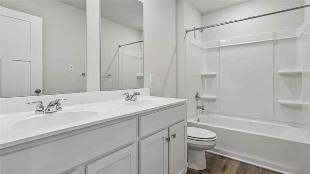 1099 Peachtree Road, Scott Twp, PA 15106