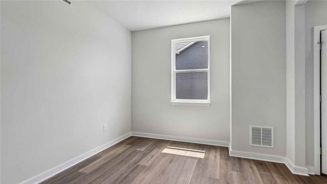 1099 Peachtree Road, Scott Twp, PA 15106