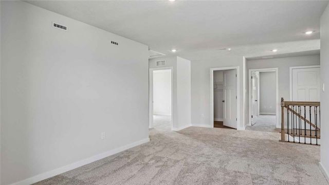 1099 Peachtree Road, Scott Twp, PA 15106