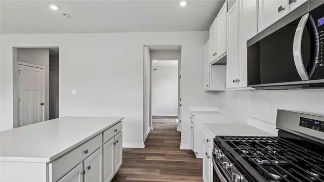 1099 Peachtree Road, Scott Twp, PA 15106
