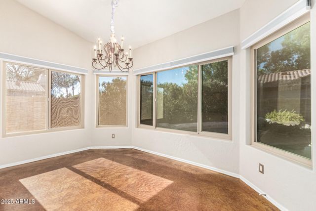 4704 E Hearn Road, Phoenix, AZ 85032